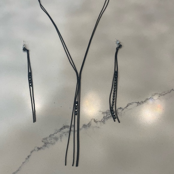 Fashion Jewelry Bundle of 4 - Picture 2 of 6